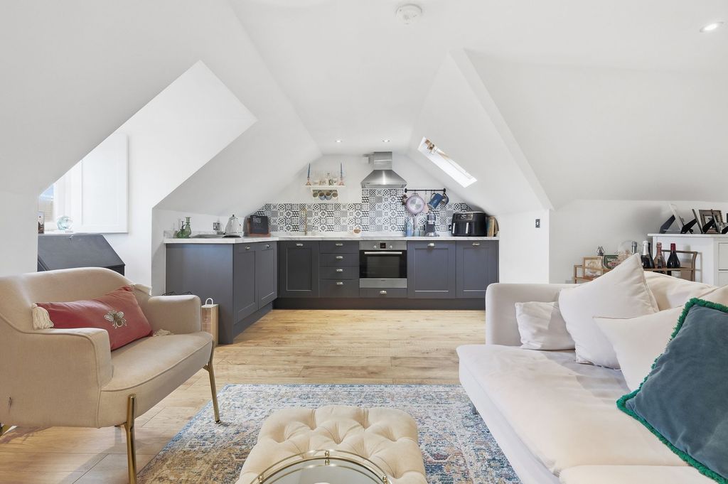 Property photo 2 of 12 Open Plan Living