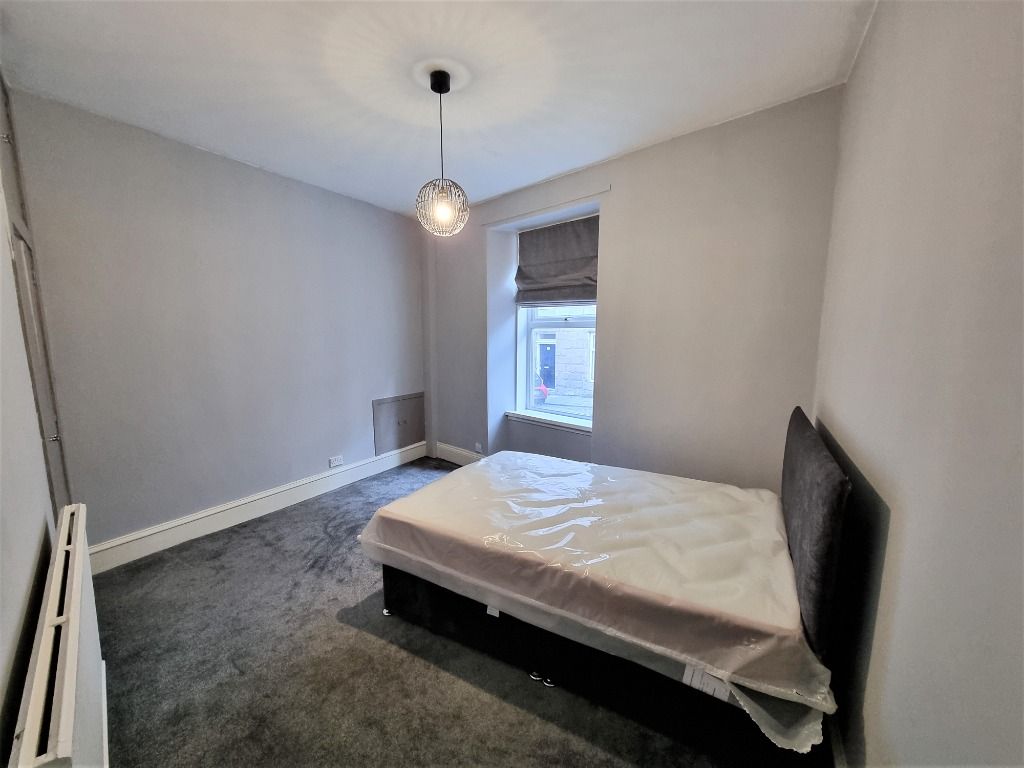 Property photo 2 of 8 Photo 2