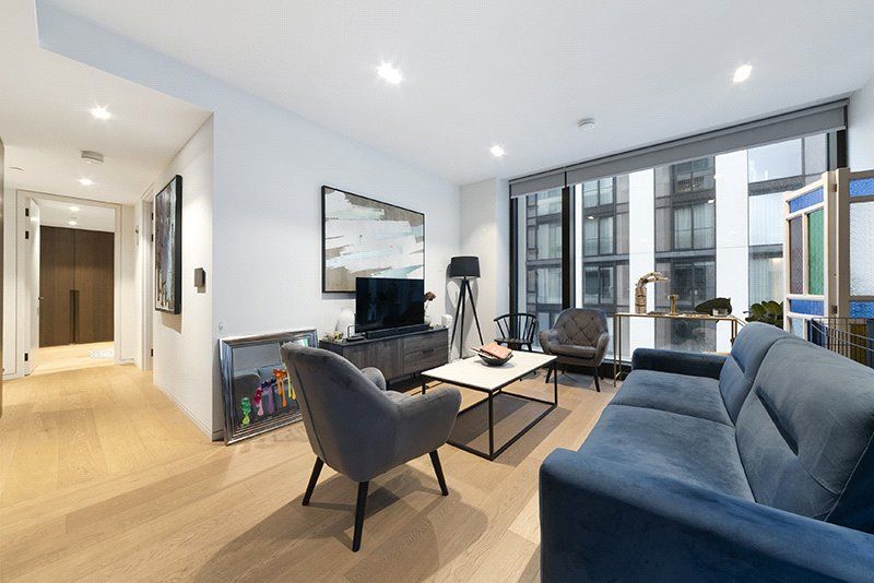 Property photo 2 of 13 30 Casson Square