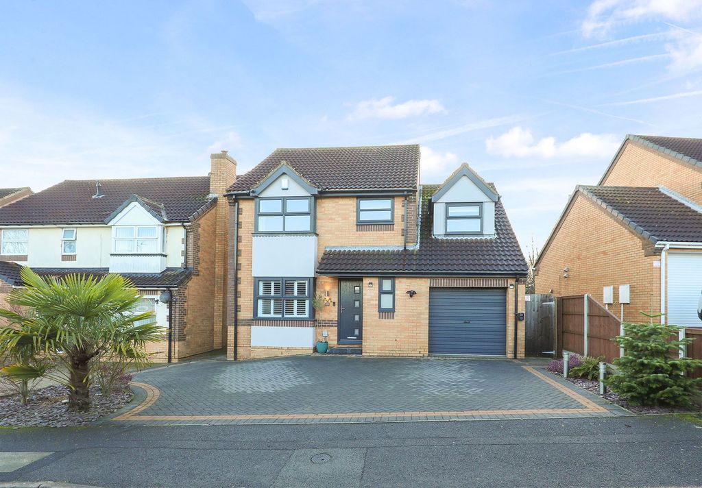 Property photo 1 of 35