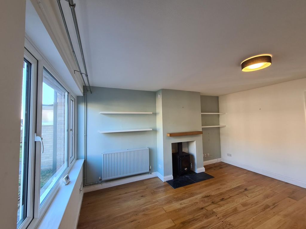 Property photo 3 of 9 Living Room