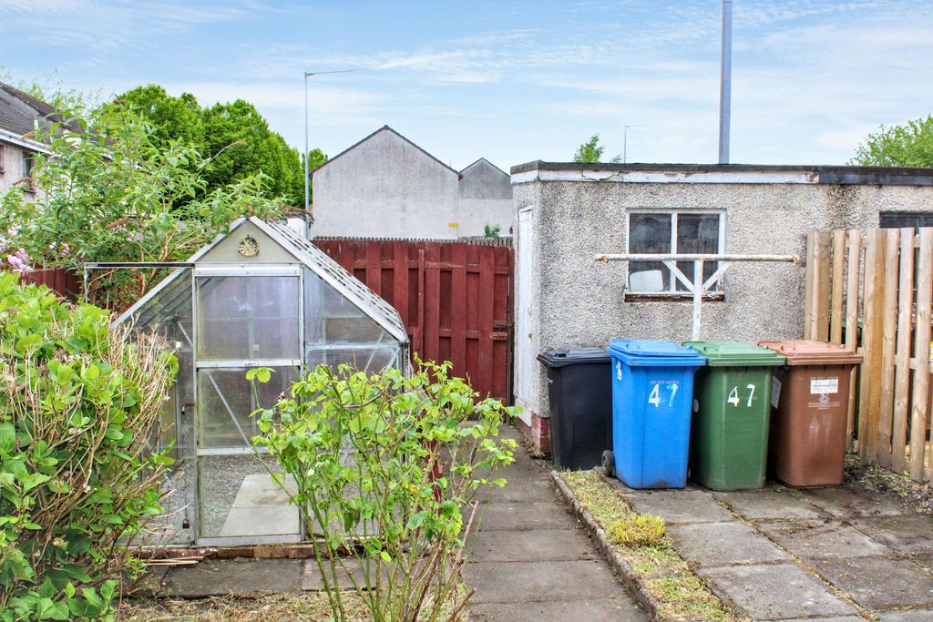 Additional image 10 of 3 bed terraced house for sale47 Turret Court, Alloa FK10