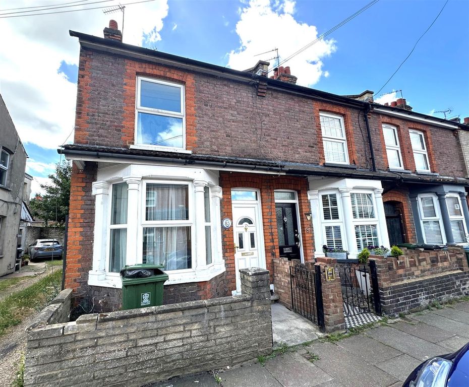 Property photo 1 of 9 Coopers Estate Agents