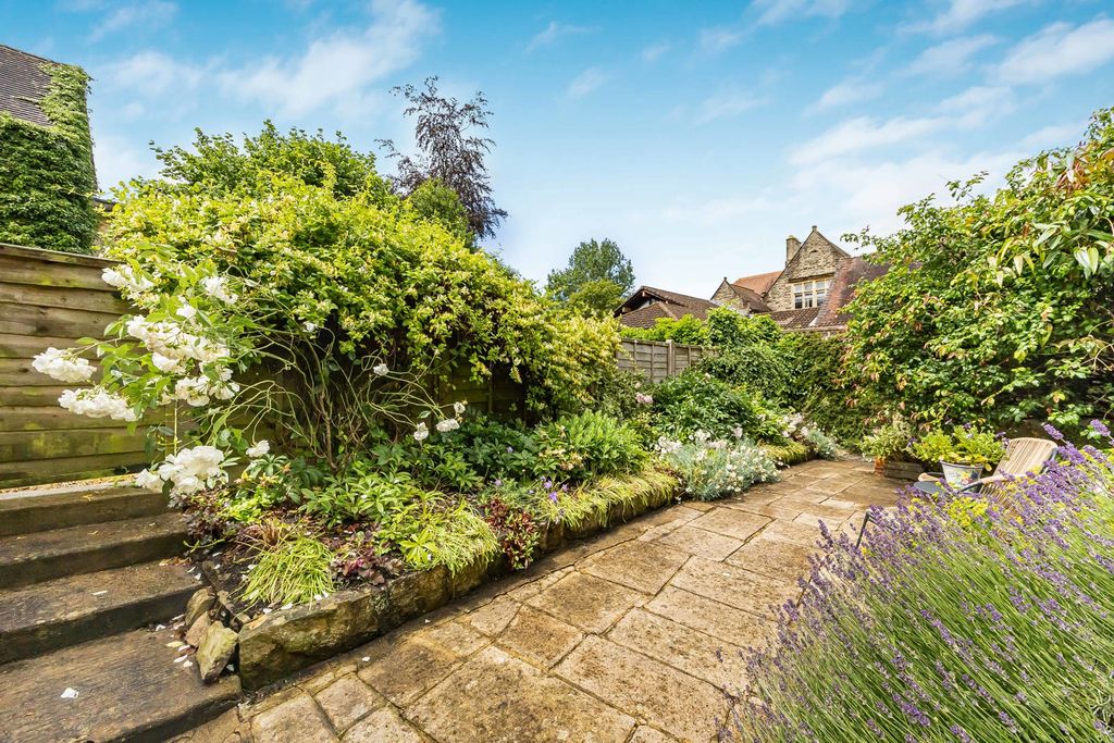 Property photo 2 of 23 Rear Garden