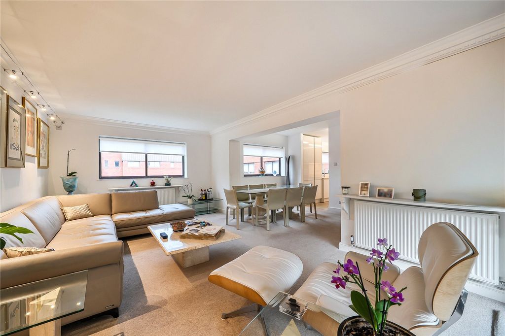 Property photo 1 of 20 Reception Room