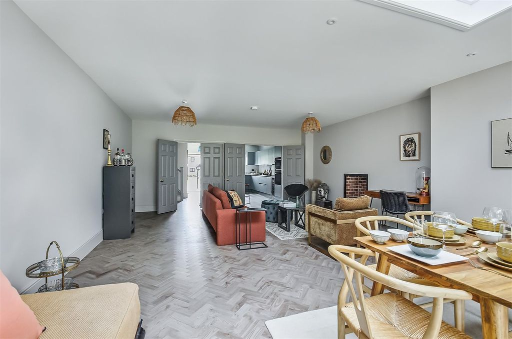 Property photo 2 of 36 The Grange - Plot 3 (Photo Refresh) (10 Of 32).Jpg