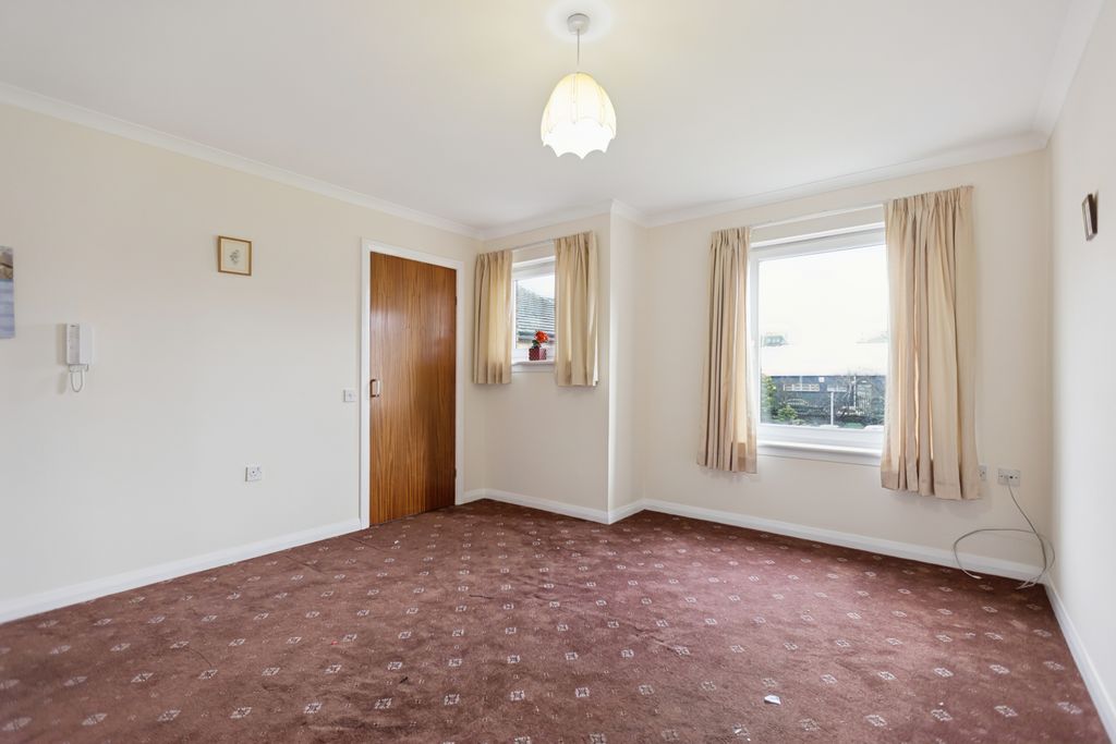 Property photo 2 of 15 3