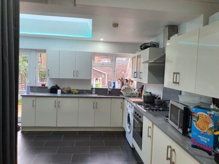 Property photo 2 of 3