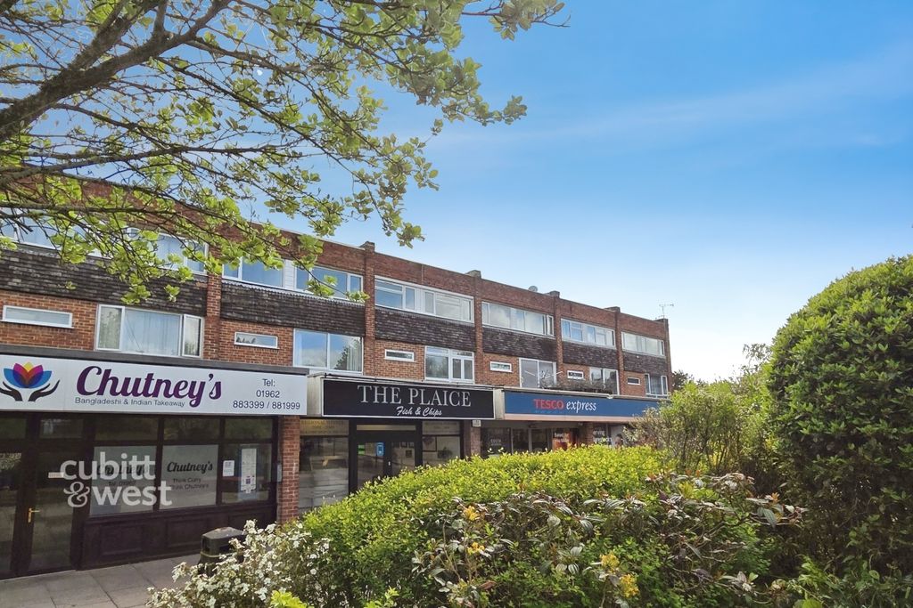 Property photo 1 of 13 9E0354F6-20260418...