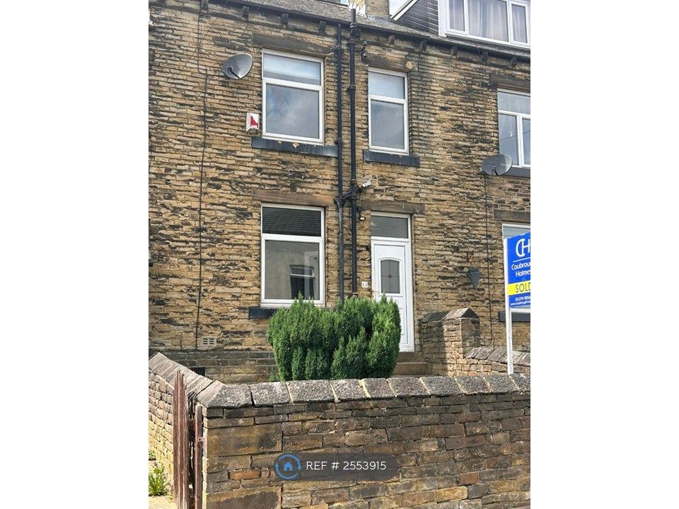 Property photo 3 of 12