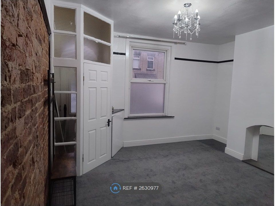 Property photo 3 of 21