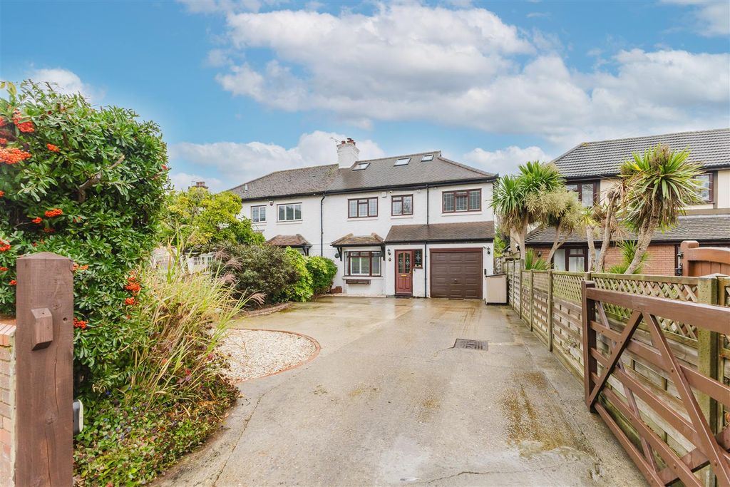 Property photo 1 of 33 External 1.Jpg