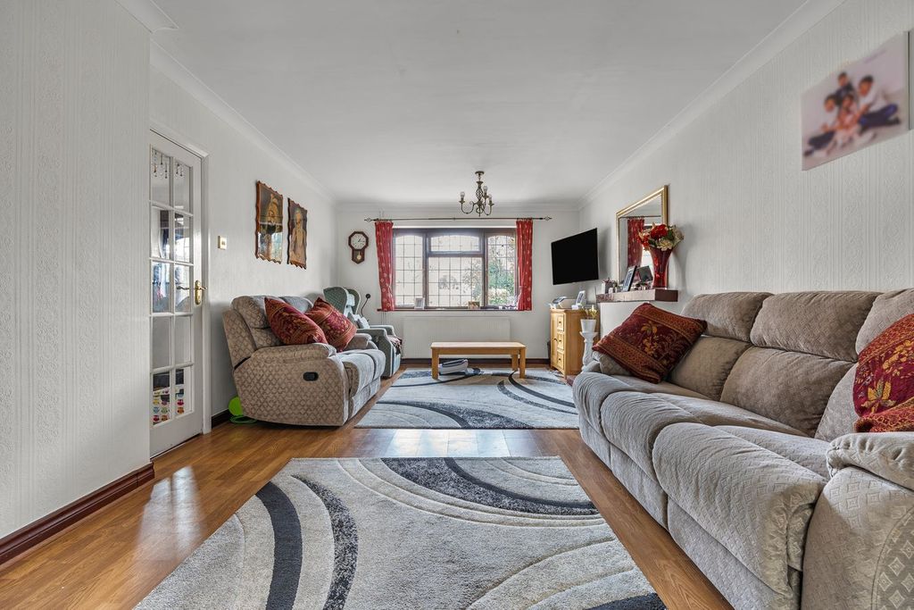 Property photo 1 of 15
