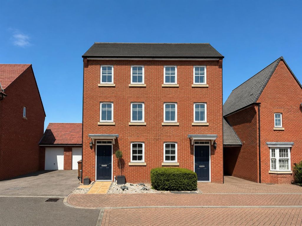 Property photo 1 of 25 Coopers Estate Agents
