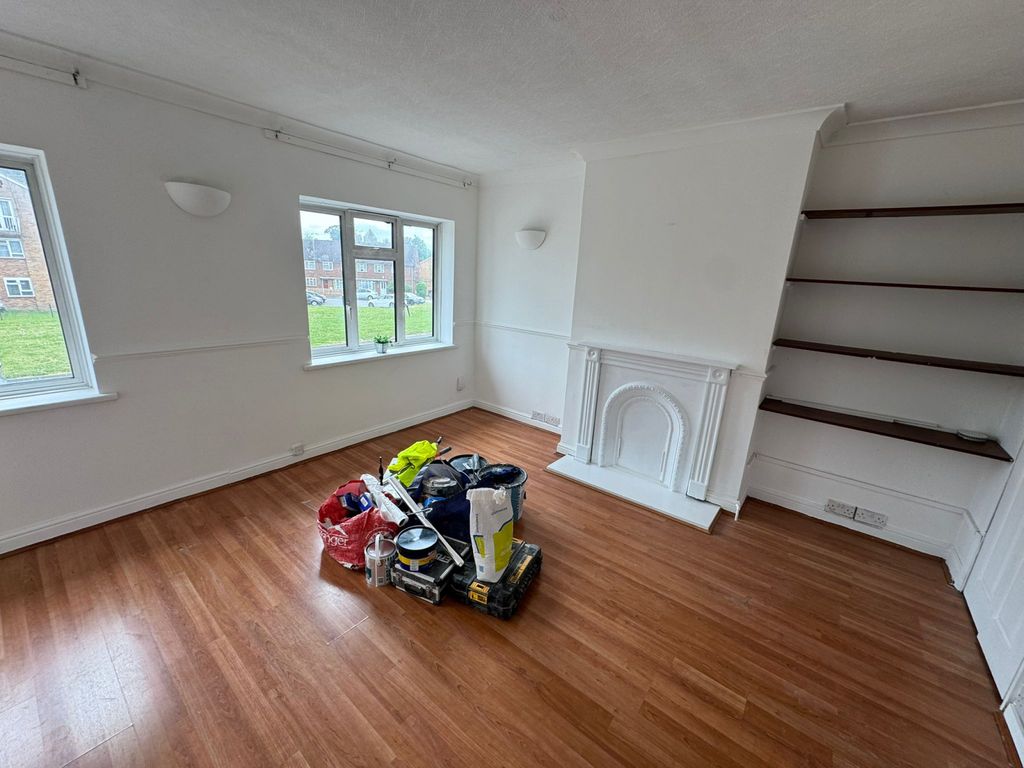 Property photo 2 of 6 Gallery