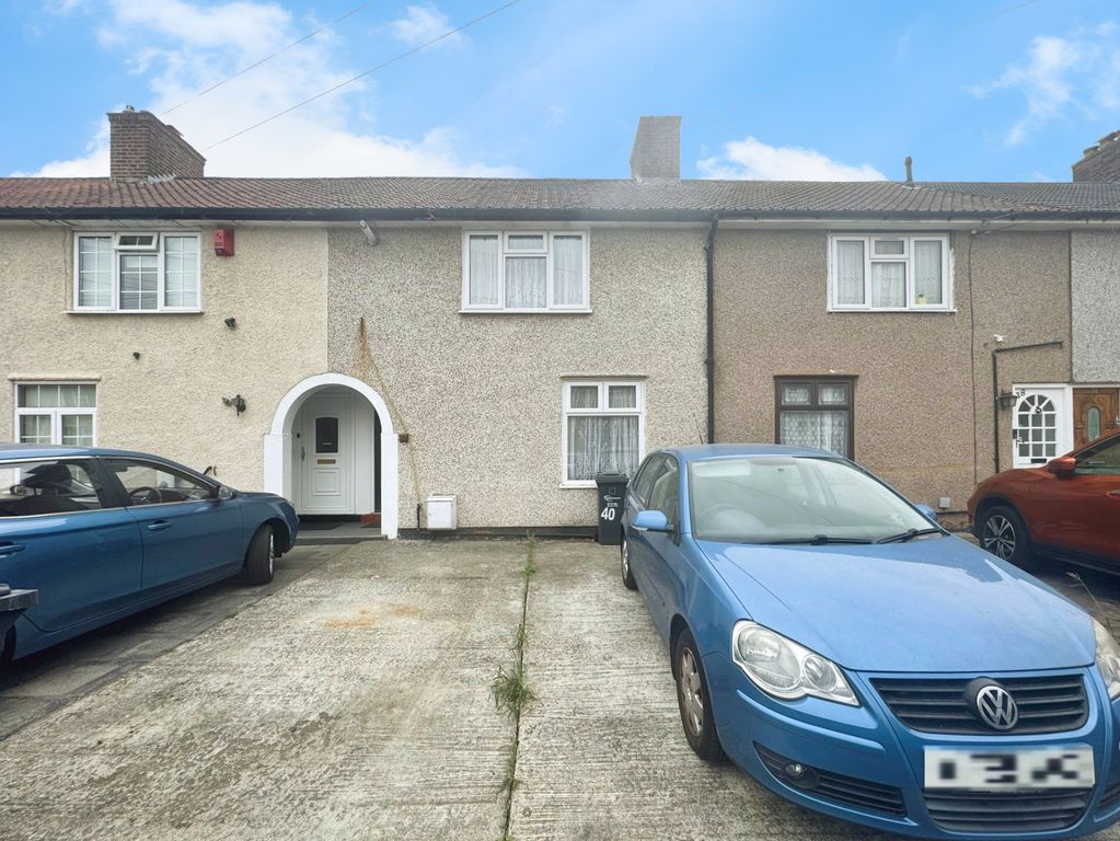 Property photo 1 of 17 **Chain Free** Two Bedroom Terrace House For Sale
