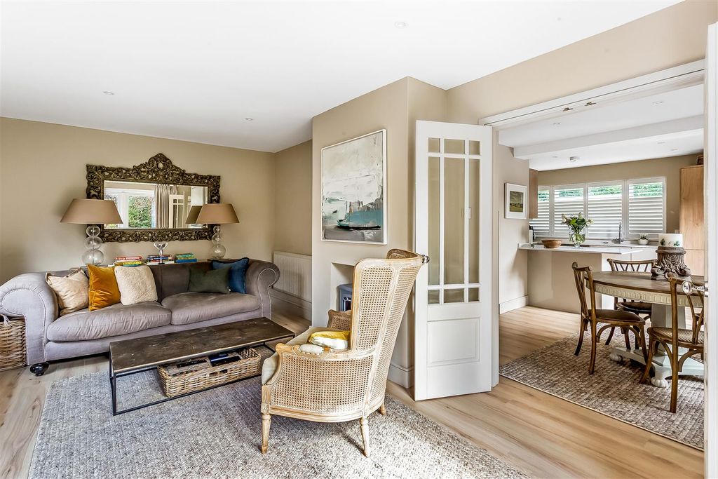 Property photo 1 of 24 House. Partnership