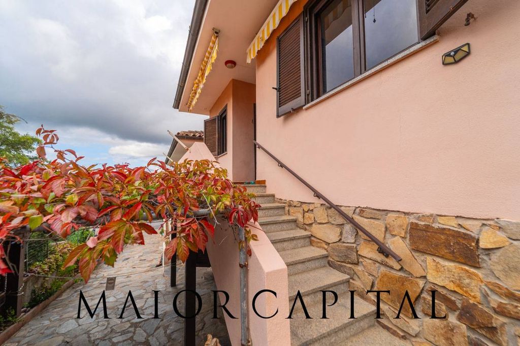 Property photo 3 of 36