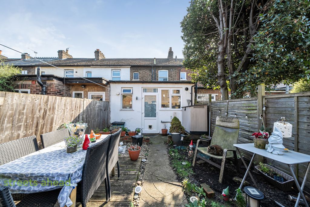 Additional image 20 of 2 bed terraced house for saleJohns Terrace, Croydon CR0