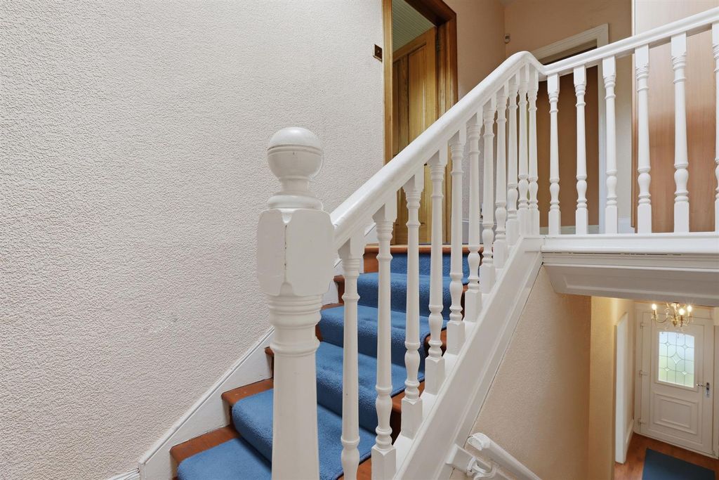 Additional image 13 of 3 bed semi-detached house for saleSmollett Street, Alexandria G83