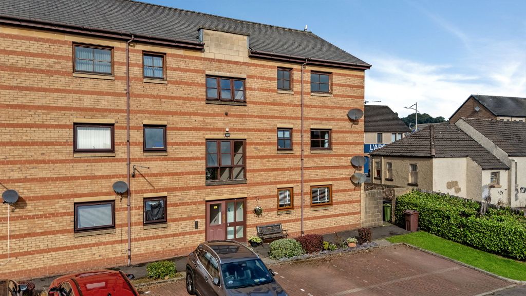 Property photo 2 of 23 1
