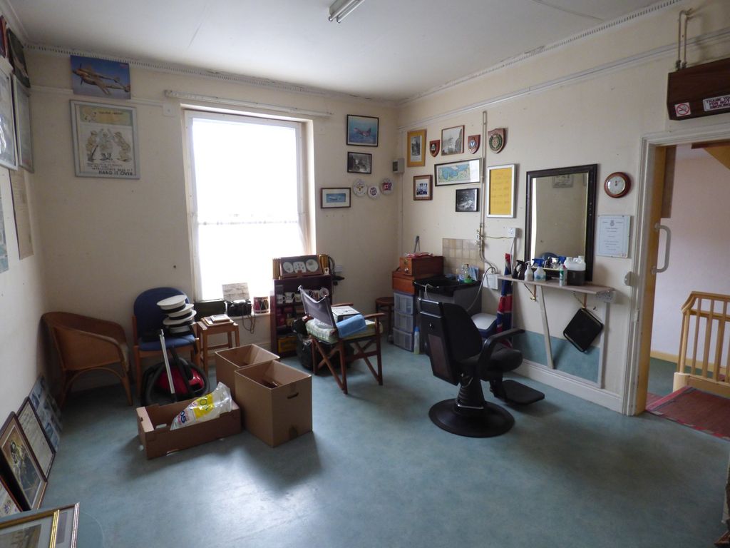 Property photo 3 of 3