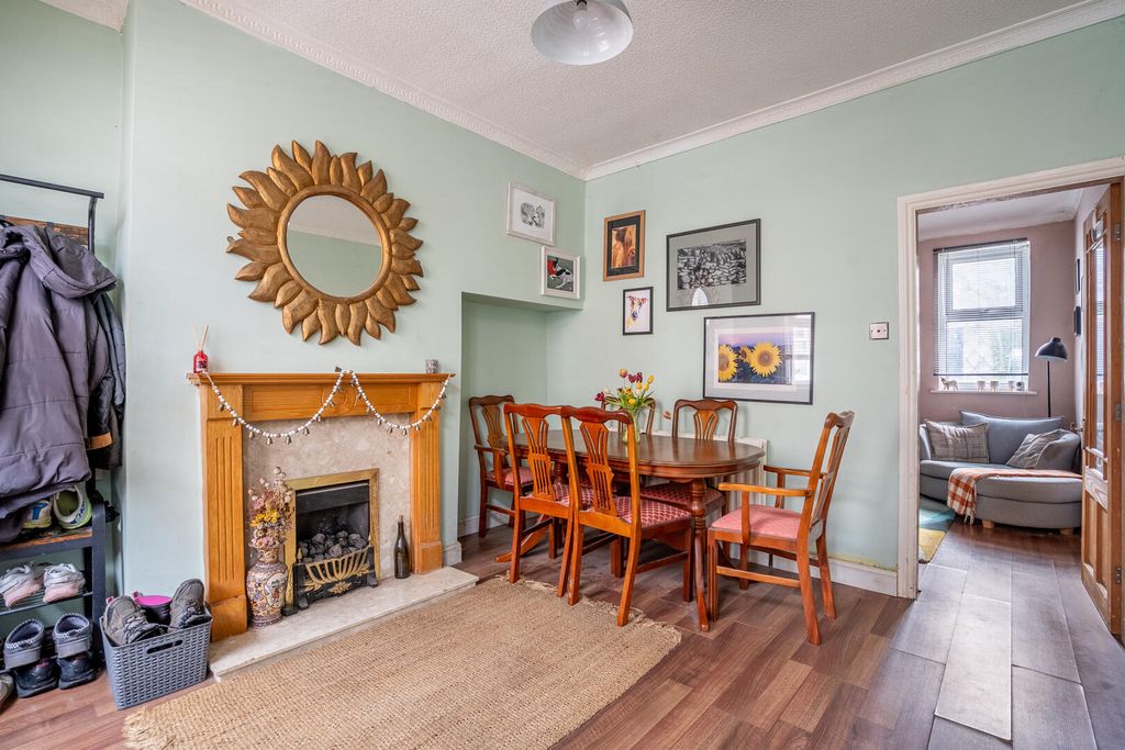 Property photo 2 of 15 Dining Room