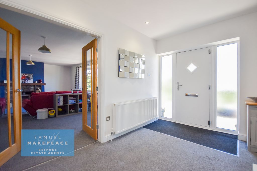 Property photo 3 of 44 Gallery