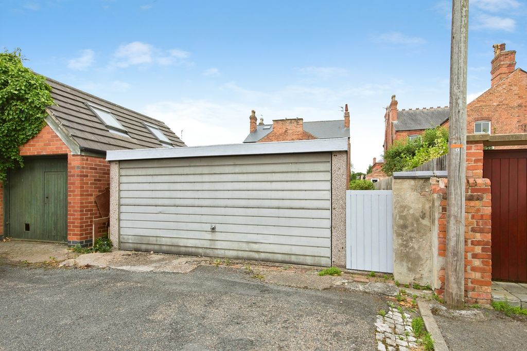Property photo 2 of 25 Pbox-Img.Jpg