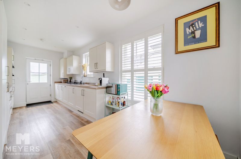 Property photo 3 of 12 Photo 3