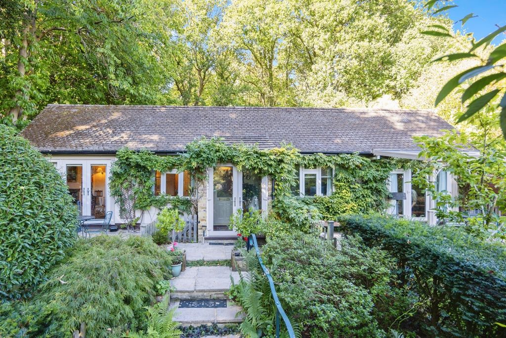 Property photo 1 of 17 Photo