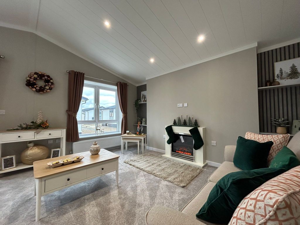 Property photo 2 of 9 2