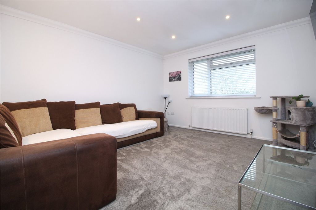 Property photo 2 of 14 Picture No. 02