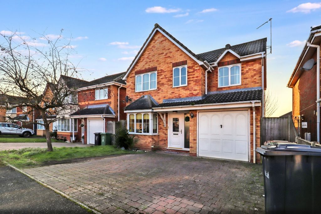 Property photo 1 of 18 3938641