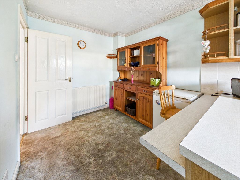 Property photo 3 of 20 Picture 3