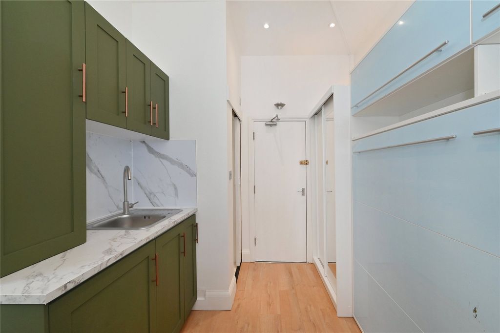 Property photo 1 of 12 Picture No. 16