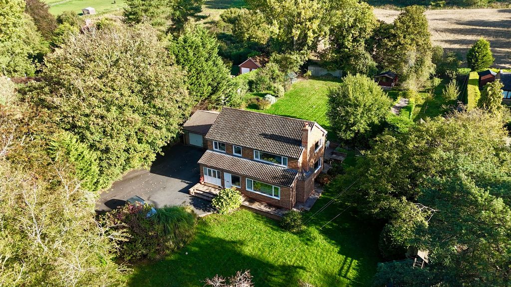 Property photo 1 of 33