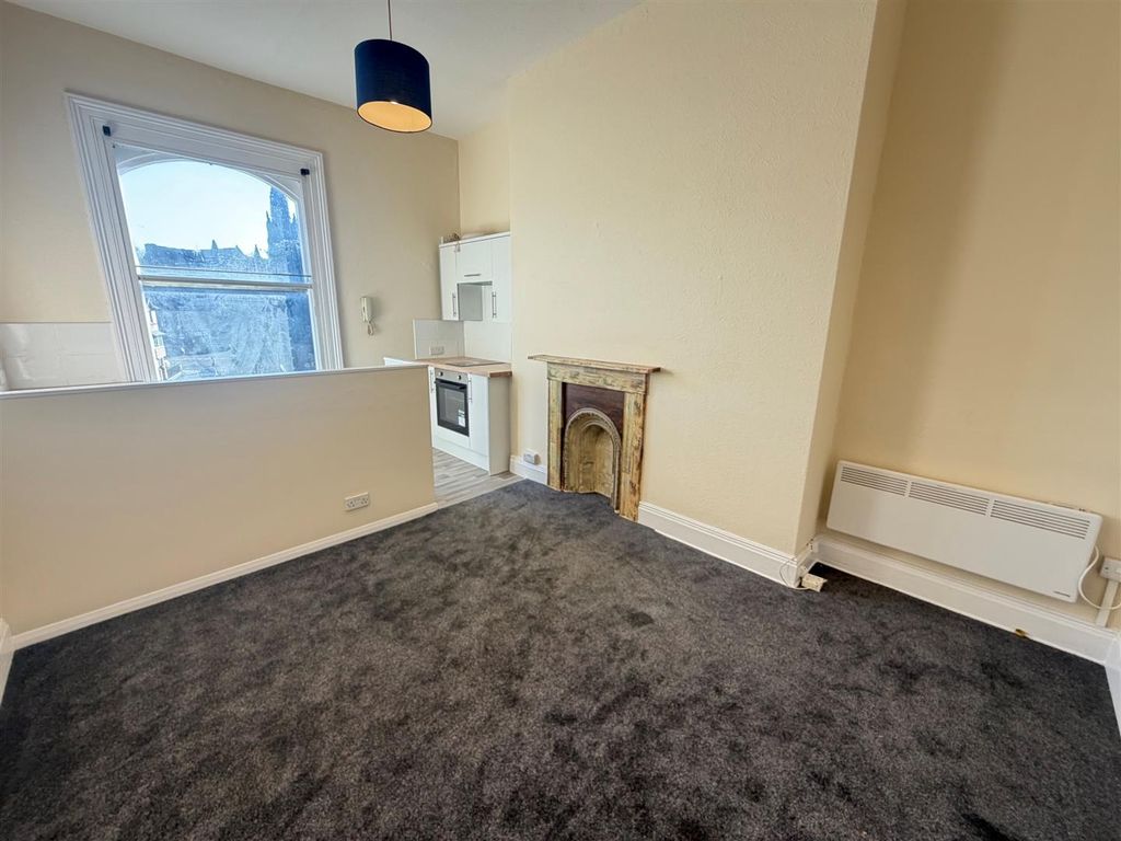 Property photo 2 of 6 1.Jpg