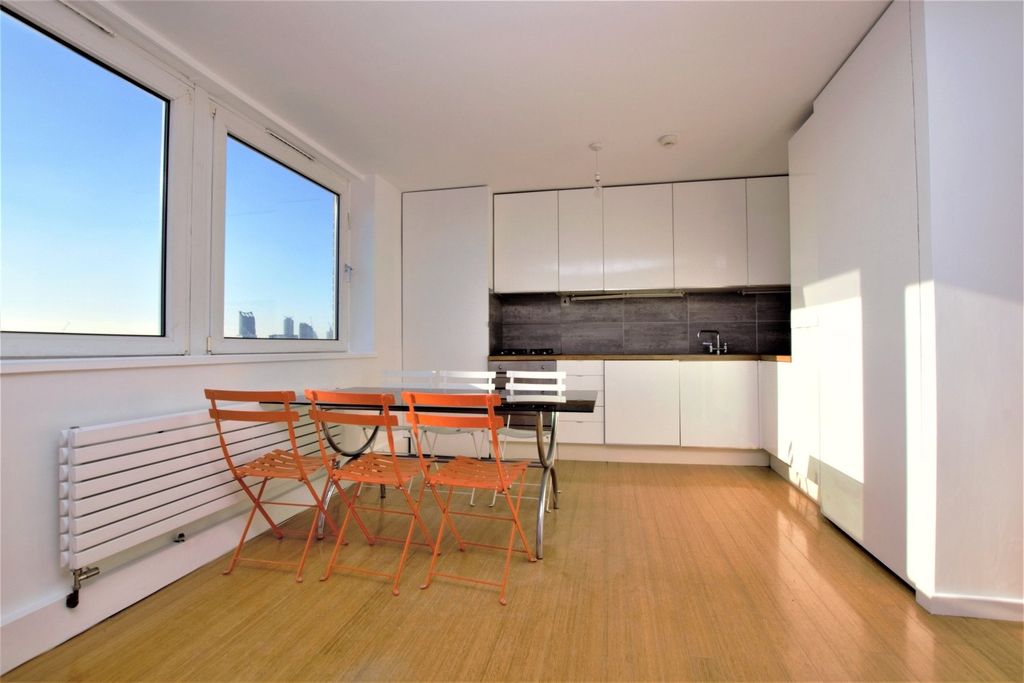Property photo 1 of 12 Picture No. 14