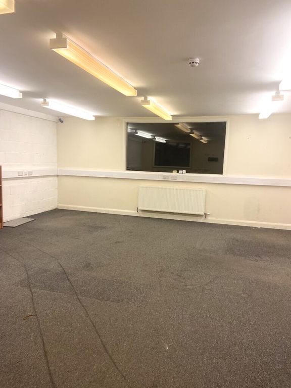 Property photo 2 of 4