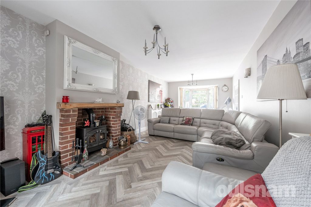 Property photo 2 of 24 Picture No. 04