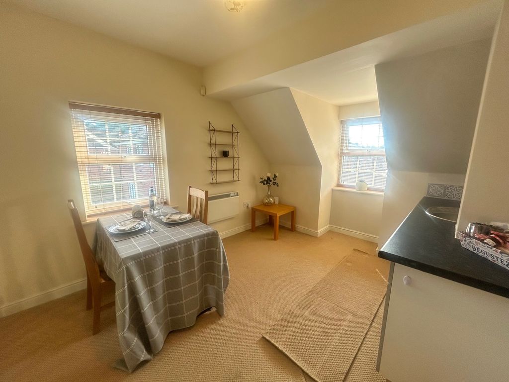 Property photo 2 of 12 Bedroom 2