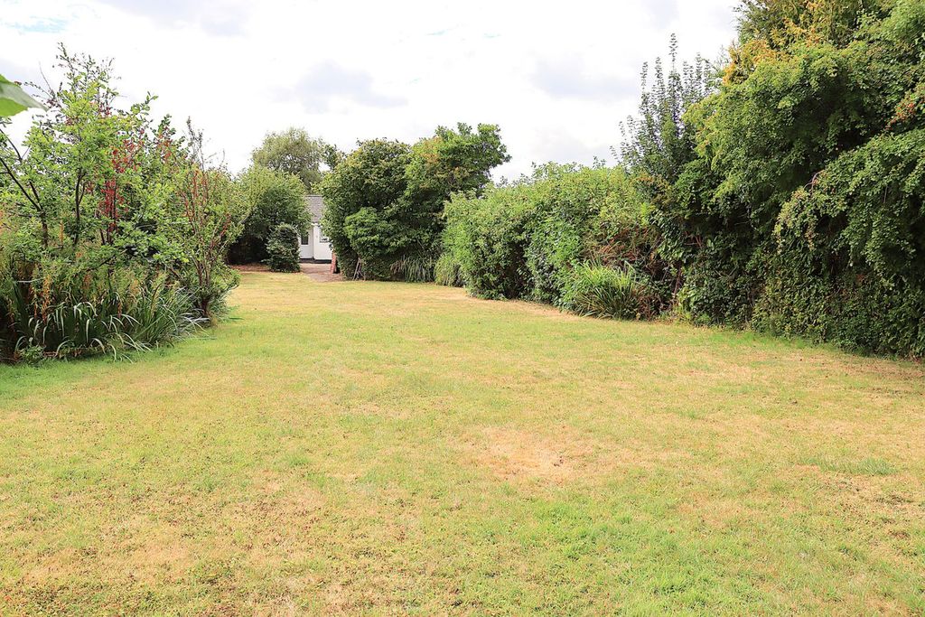 Property photo 3 of 18