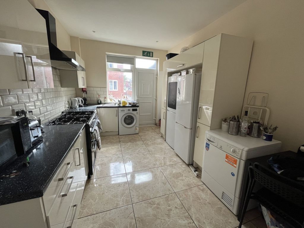 Property photo 3 of 14 Picture No. 03