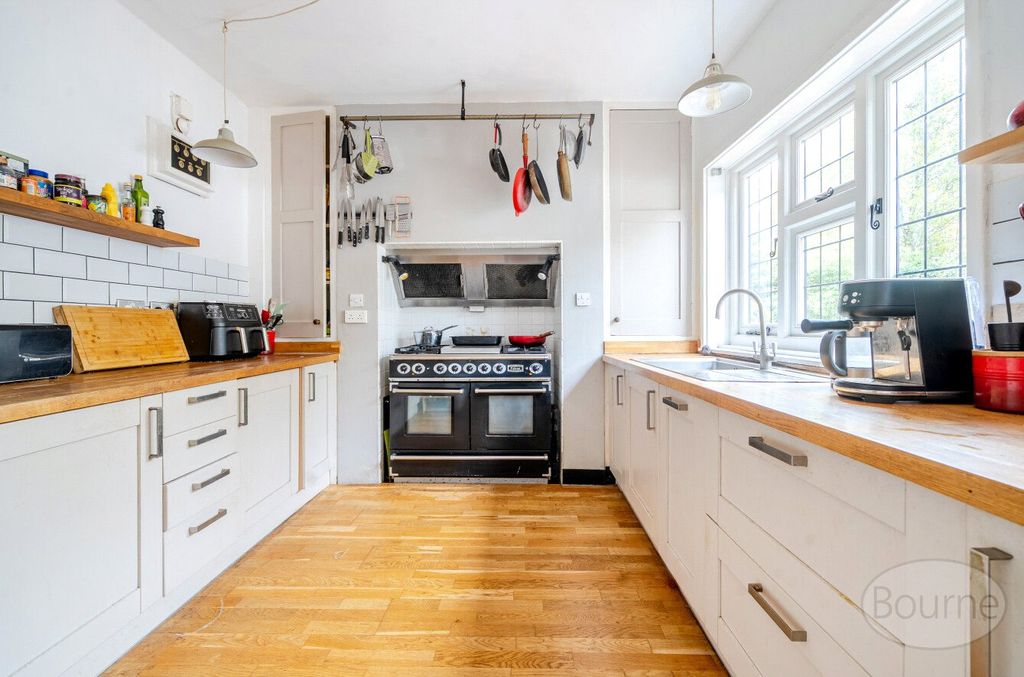 Property photo 3 of 25 Picture No. 16