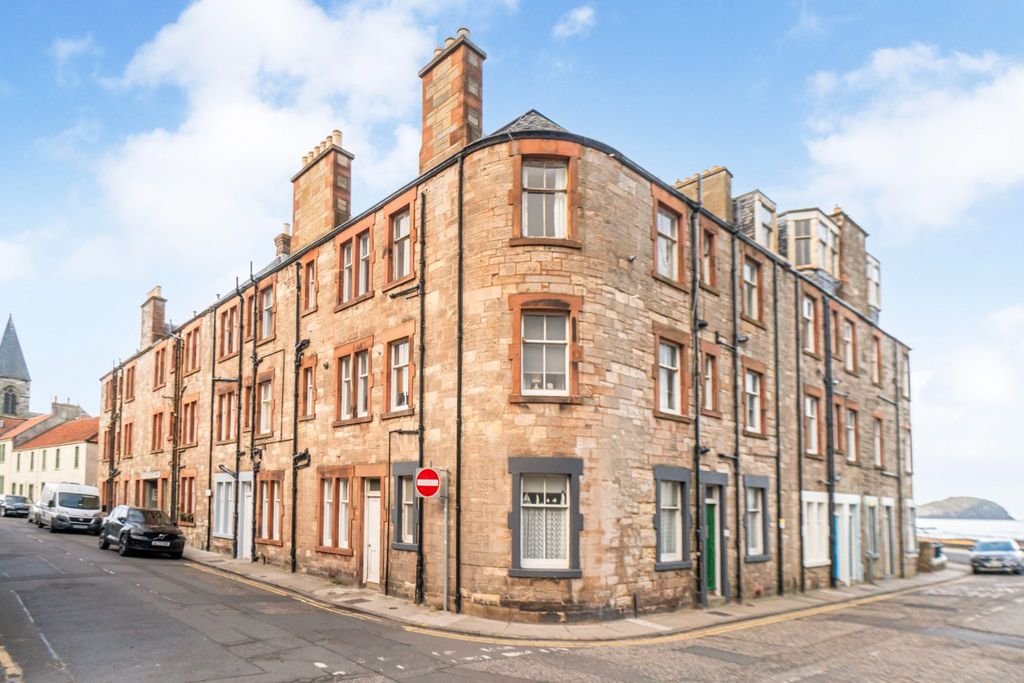 Property photo 1 of 17 4476182