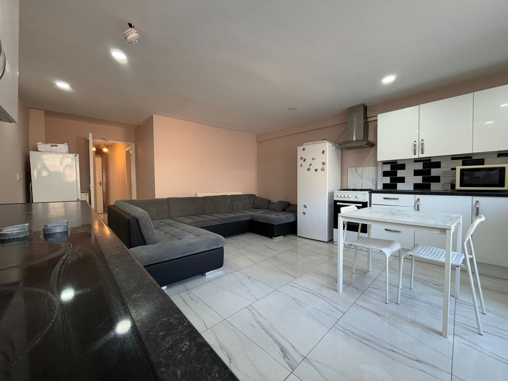 Property photo 2 of 18 Call 02920 668585 To Secure Your Viewing _20