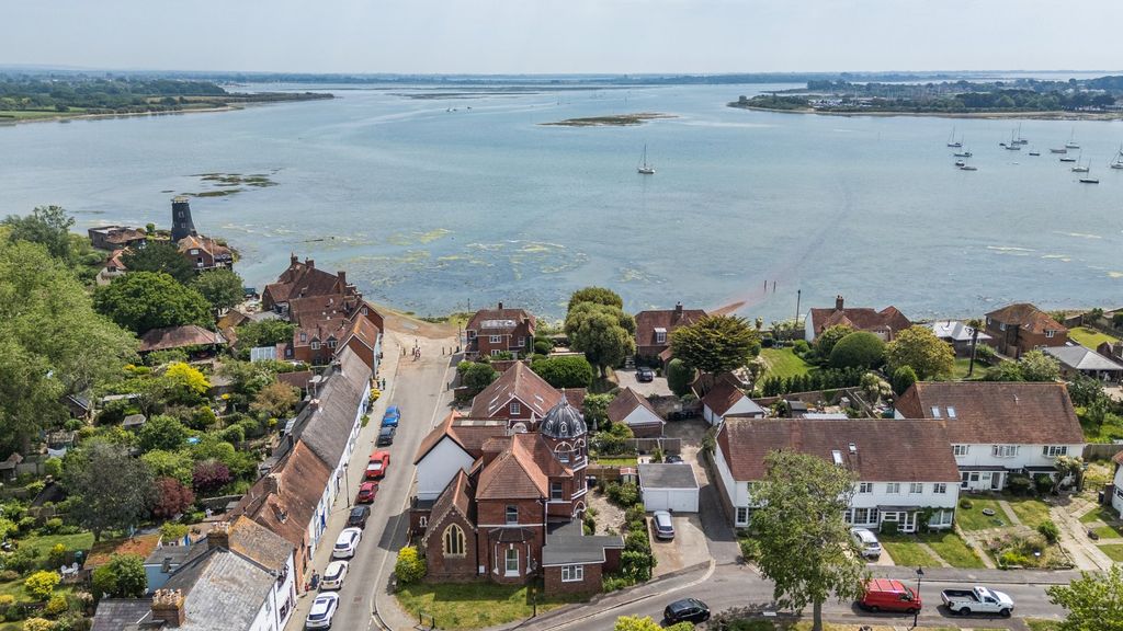 Additional image 19 of 3 bed maisonette for saleLangstone High Street, Havant, Hampshire PO9
