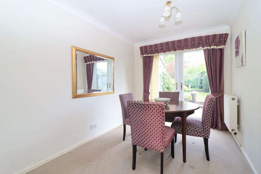 Property photo 3 of 19