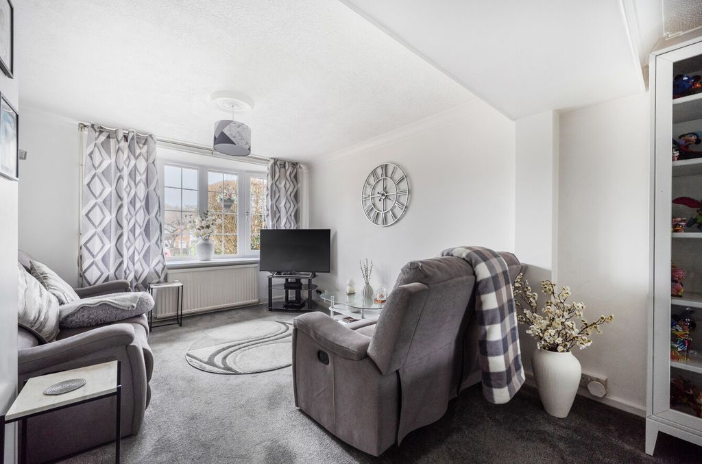 Property photo 3 of 19 1400669-3-6970d5F...